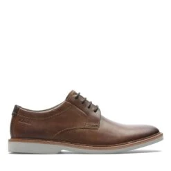 Clarks Atticus Lace